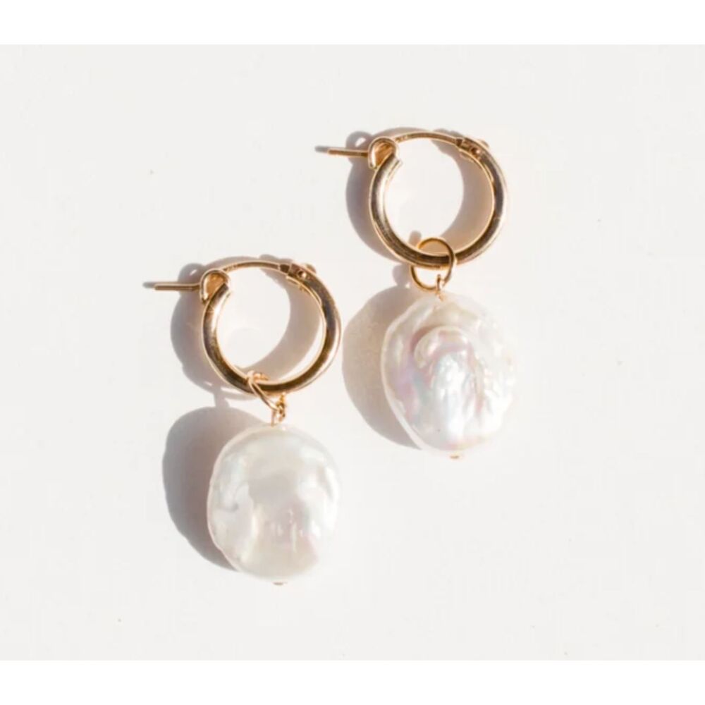NWT 18k Gold Freshwater Pearl 15mm Hoop Earrings